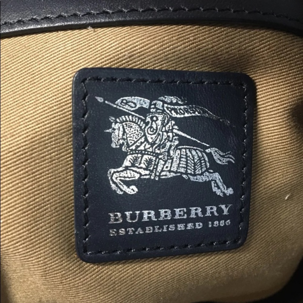 Burberry NOVA Plaid VGUC Pretty Tote/Satchel - Picture 7 of 15